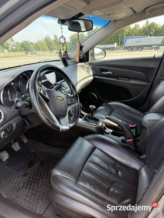 Chevrolet Cruze kombi 17 diesel 130 Działoszyn