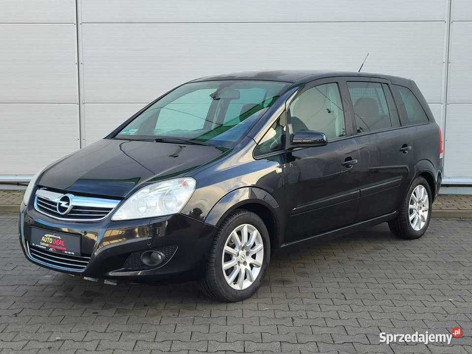 Opel Zafira 18i Benzyna 7 osób 2 komplety kół wielkopolskie Piła