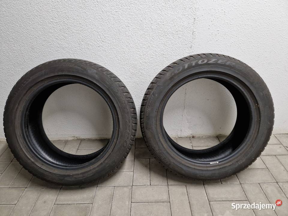 opony zimowe 20560 R17 2 Pirelli SottoZero3 sprzedam