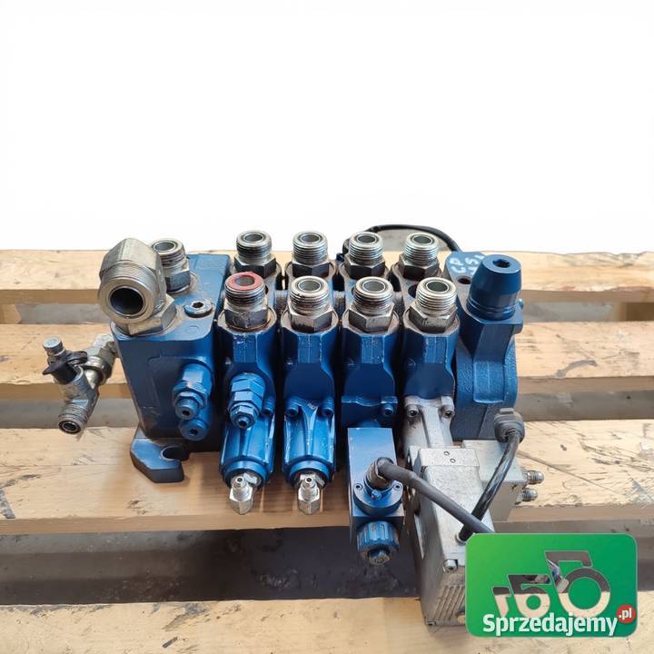 Rozdzielacz hydrauliczny 87358438 Claas Scorpion Wilkowo