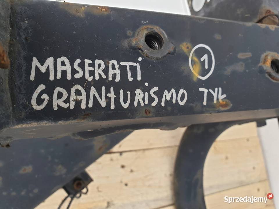 Maserati Granturismo 47 V8 TYLNE SANKI TYŁ BELKA Belki zawieszenia Rudka