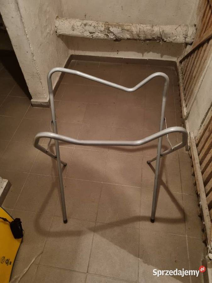 Stojak pod wanienke dziecka Reda