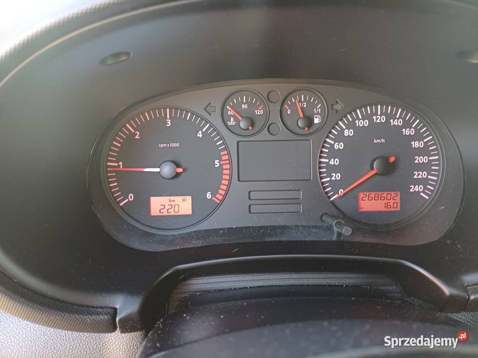 Seat Leon 19 TDI 110 2003r klimatronic tempomat dolnośląskie Lubin