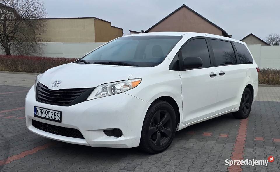 Toyota Sienna 2017 300KM Raszyn