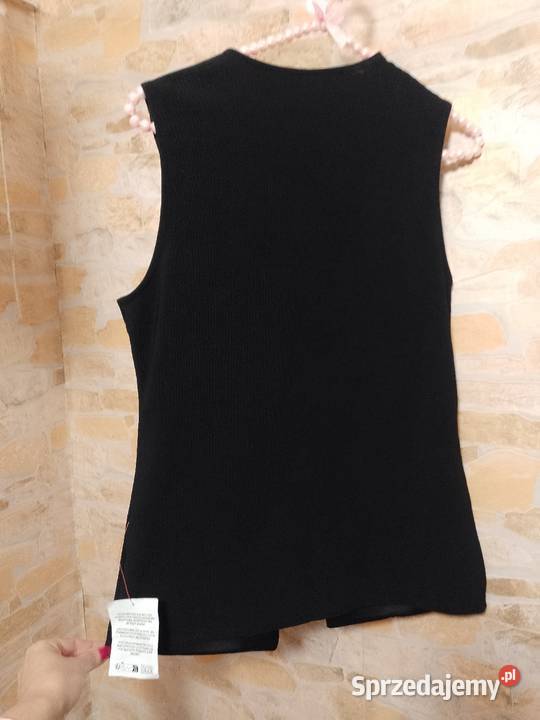 4042 LXL ASOS Design Czarna kamizelka z Londynu Kraków