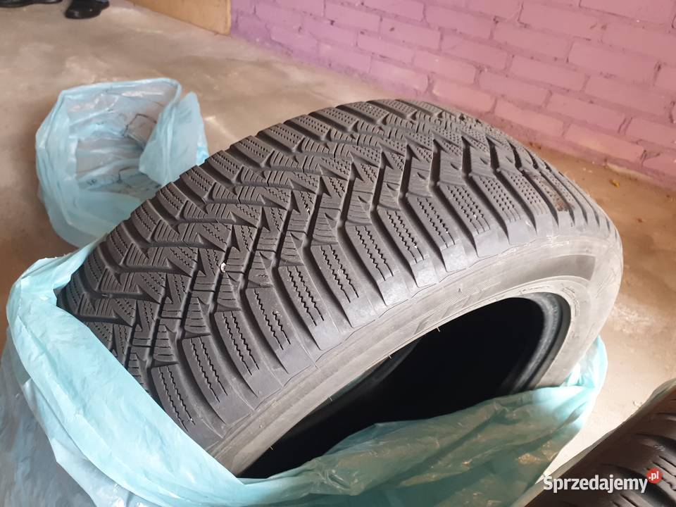 Komplet opon zimowych 2255518 Laufenn 2019r mazowieckie Warszawa