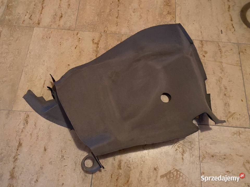 Kompletna wykładzina bagażnika Audi 80 B3 B4 Konin