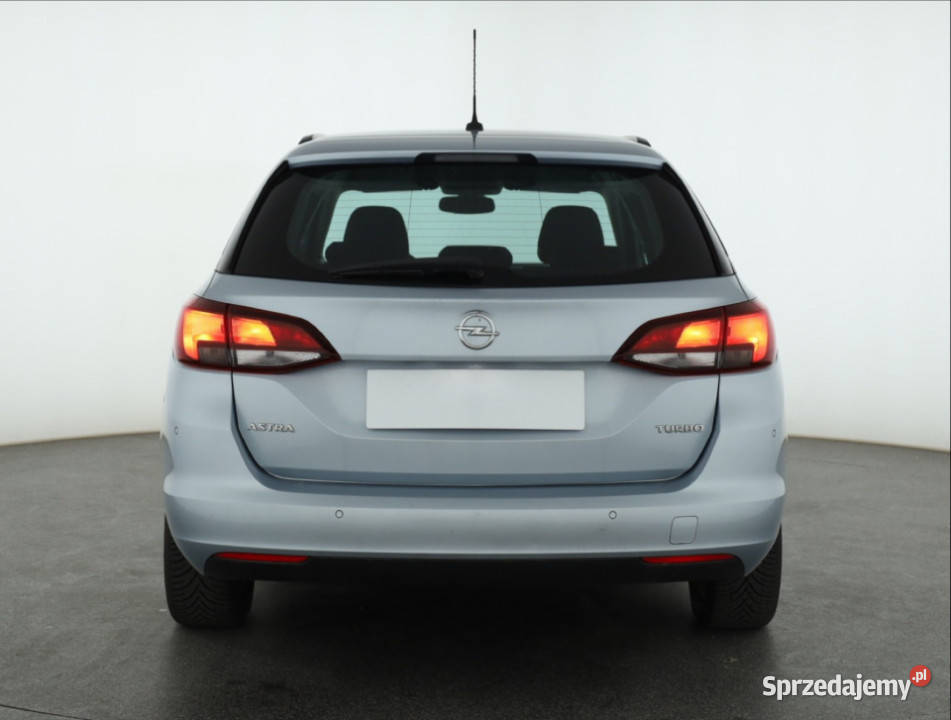 Opel Astra 14 T Piaseczno