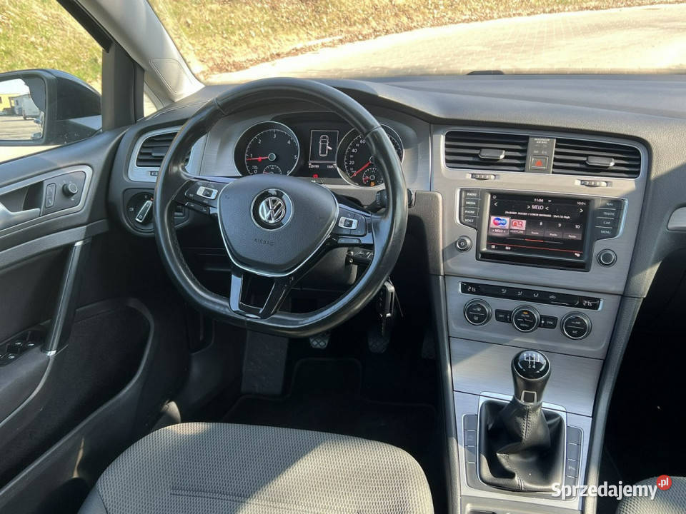Volkswagen Golf Volkswagen Golf Klimatronic 16 Gostyń