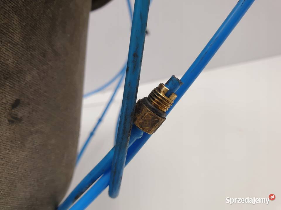 BMW X5 E70 PRAWY TYLNY MIECH ZAWIESZENIA Nivo osobowe Rudka