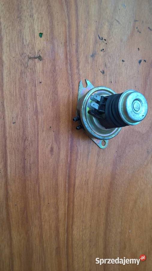 Syrena Warszawa Zuk Nysa pompka spryskiwacza Stalowa Wola