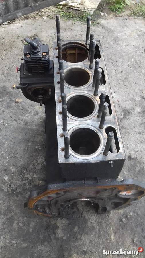 Blok silnika c 360 oryginalny nieuszkodzony Części zamienne Ostrowiec Świętokrzyski
