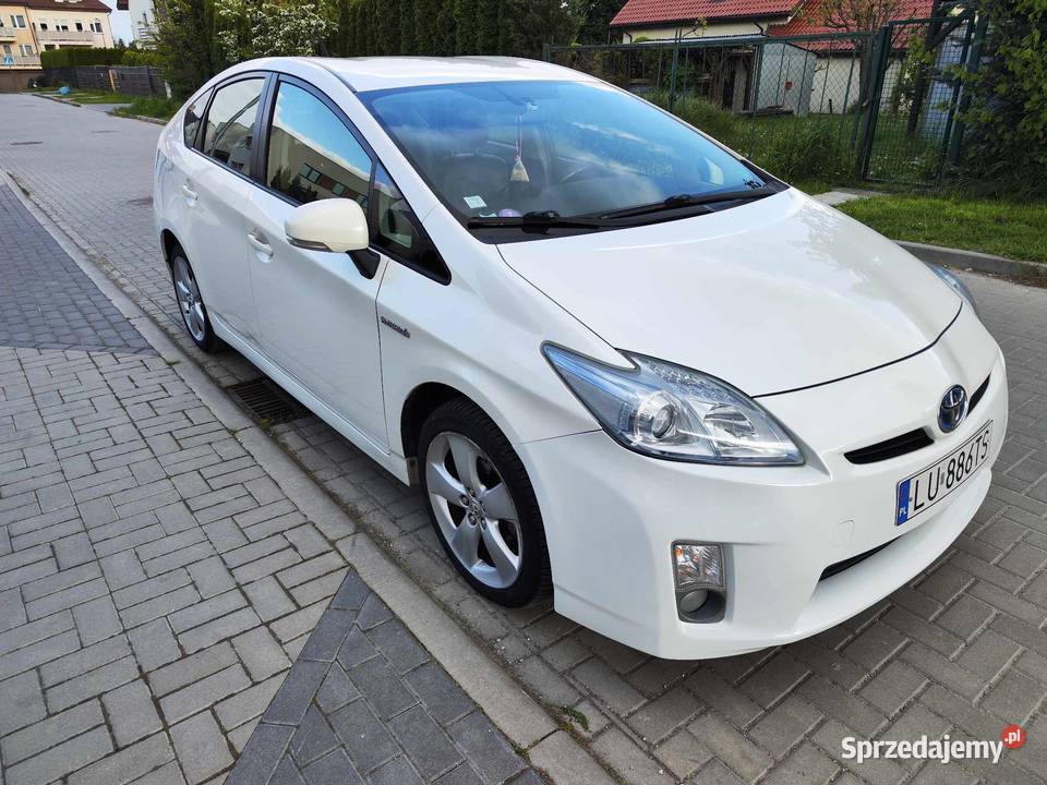 Toyota Prius 18 benzyna Hybryda Serwisowany