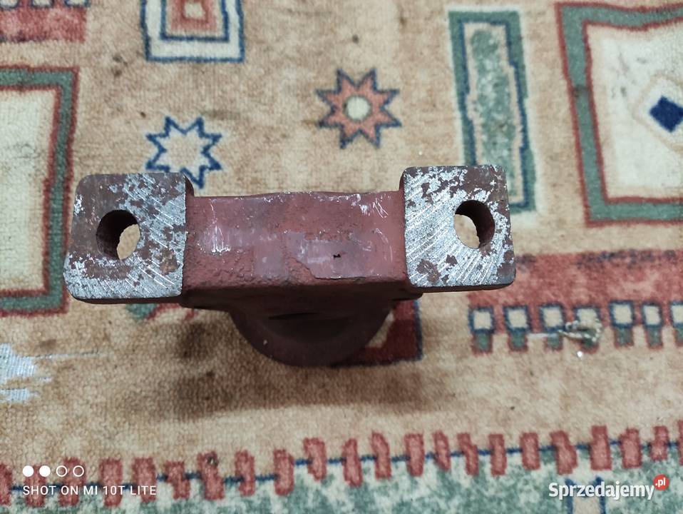 Obudowa łożyska nowa i rączka Przeworno