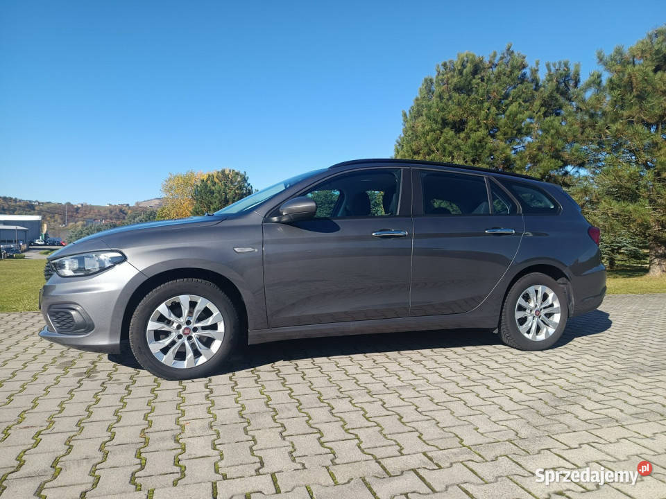 Fiat Tipo SW 14 95 POP serwisowany niski Nowy Sącz