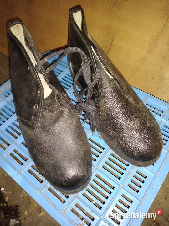 Nowe buty robocze skórzane z PRL Mniszków
