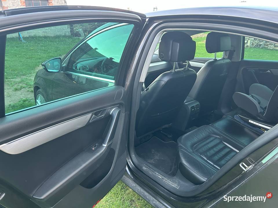 VW Passat B7 Highline 20 TDI 170 2011 Rok produkcji 2011 Krajenki
