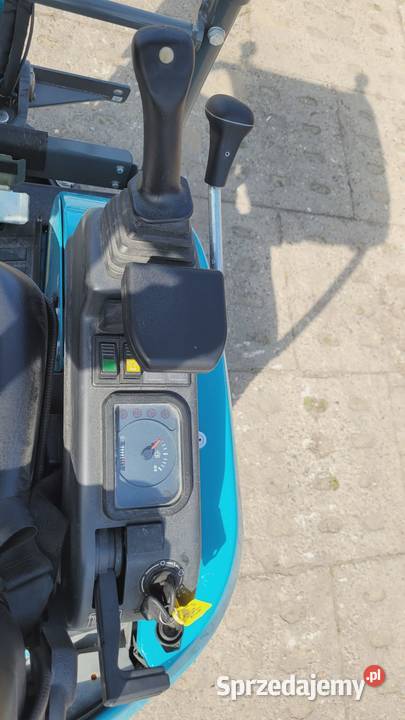 Minikoparka TOYOTA Huski MESSERSI M13K nie podkarpackie Zaklików