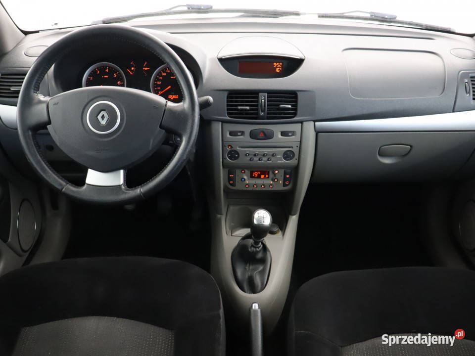 Renault Thalia 16 16V Rok produkcji 2011 Bielany Wrocławskie