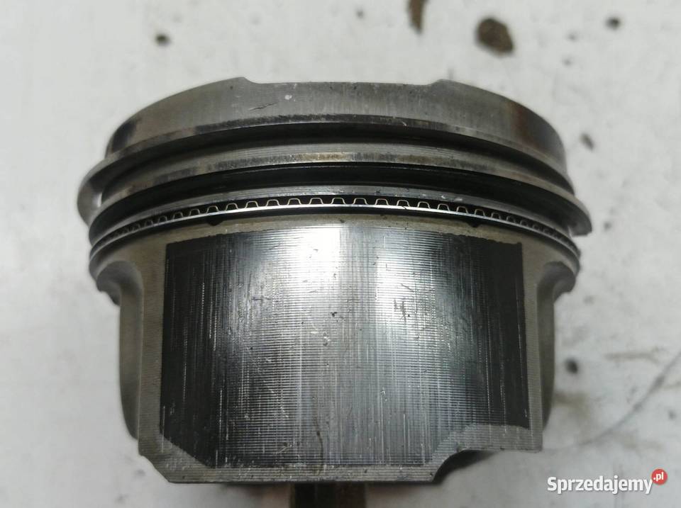 TŁOK KORBOWÓD 81P26 18 20V T Audi A3 I 19962003 Rok produkcji 1998