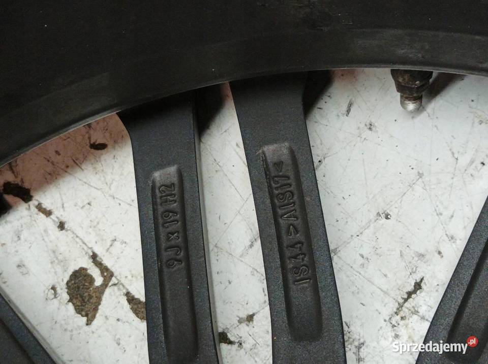 FELGA ALUMINIOWA R19 5X120 ET44 OC65MM 9JX19H2 Samochodowe sprzedam