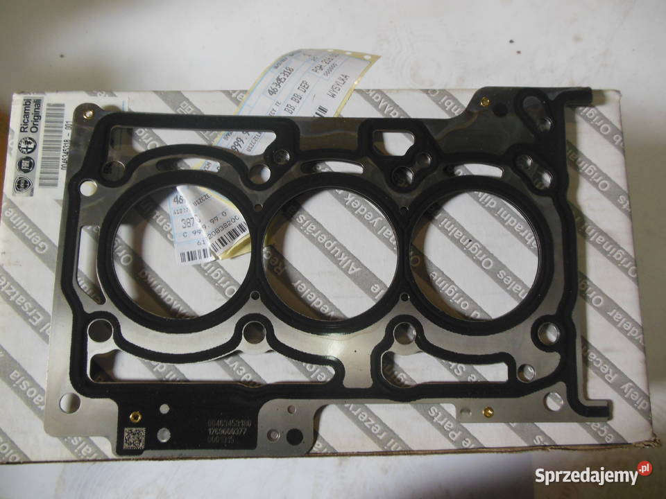 USZCZELKA GŁOWICY jeep renegade 68489456AA Kozy