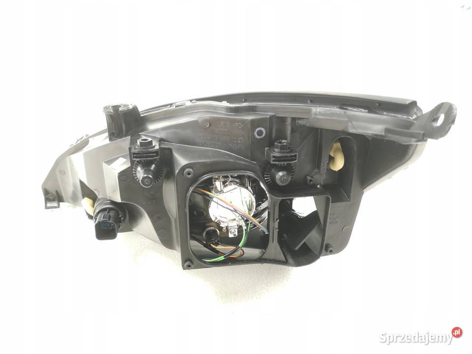 LAMPA PRAWY PRZÓD FORD FOCUS 19982004 NOWA lubelskie