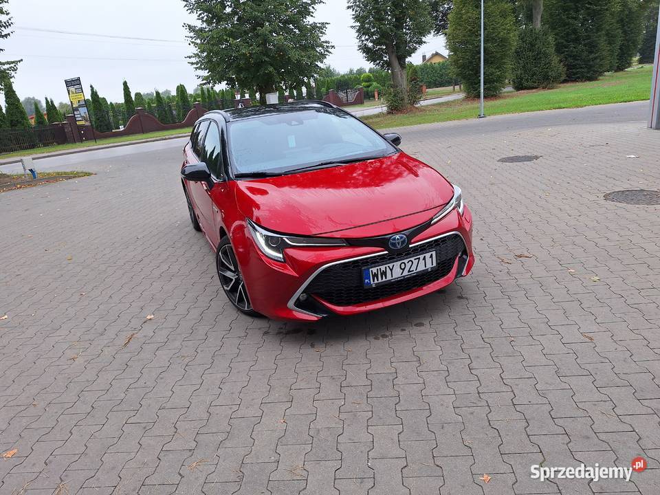 Toyota Corolla 20 hybrid 2022 bogata wersja skórzana tapicerka Głuchy sprzedam
