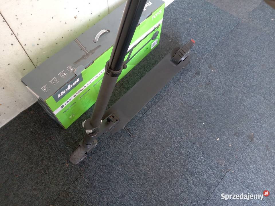 Hulajnoga elektryczna   Rebel Fast Wheels stan Hulajnogi elektryczne Biała Podlaska sprzedam