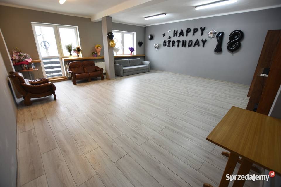 Sprzedam lokal usługowy 50 m2 w Centrum Miechowa Miechów