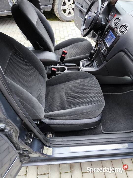Ford Focus 16 TDCi Ghia 90 aluminiowe felgi
