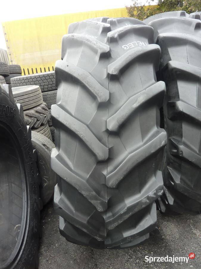 2x Opona używana rolnicza 58070R42 TRELLEBORG Zaścianki sprzedam