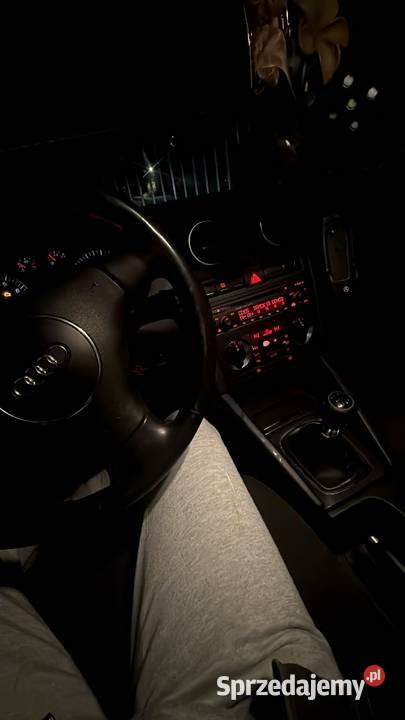 Audi A3 8P 20 FSI 2004 Czarna 6 biegów LED 2000cm3 pomorskie Opalenie
