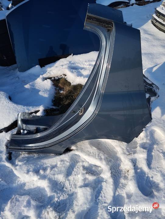 Błotnik prawy tył Renault Clio 3 5D osobowe Łask