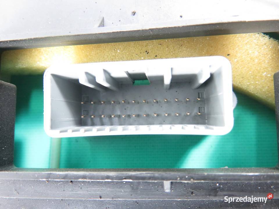 LICZNIK RENAULT MEGANE II 19 dCi 8200408798F małopolskie