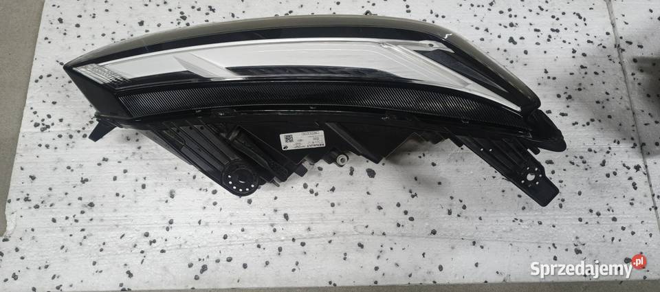 LAMPA DACIA SANDERO III PRAWA osobowe Barcin sprzedam