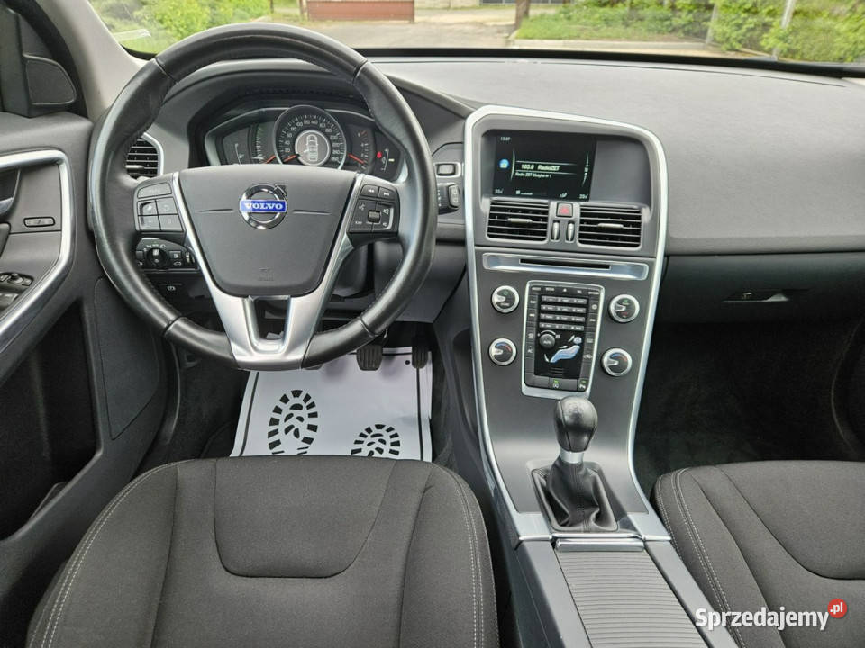 Volvo XC 60 100 Fabryczny Lakier Dealer Serwis Opoczno sprzedam