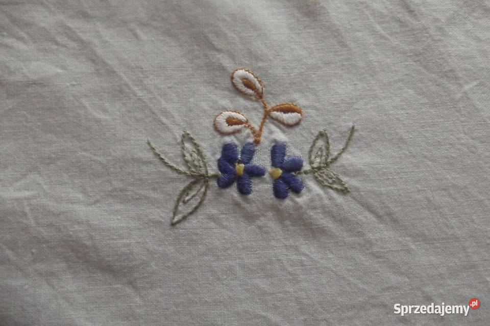 Obrusik 7878 haft biały śląskie