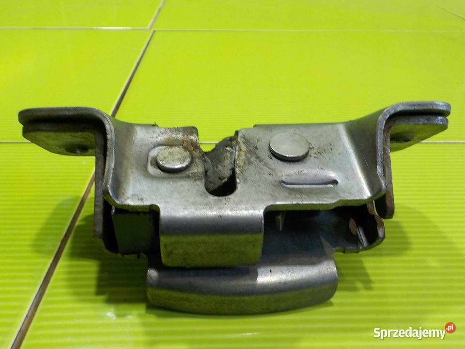 GRAND VOYAGER V 09r zamek drzwi prawy tyl osobowe Drzwi