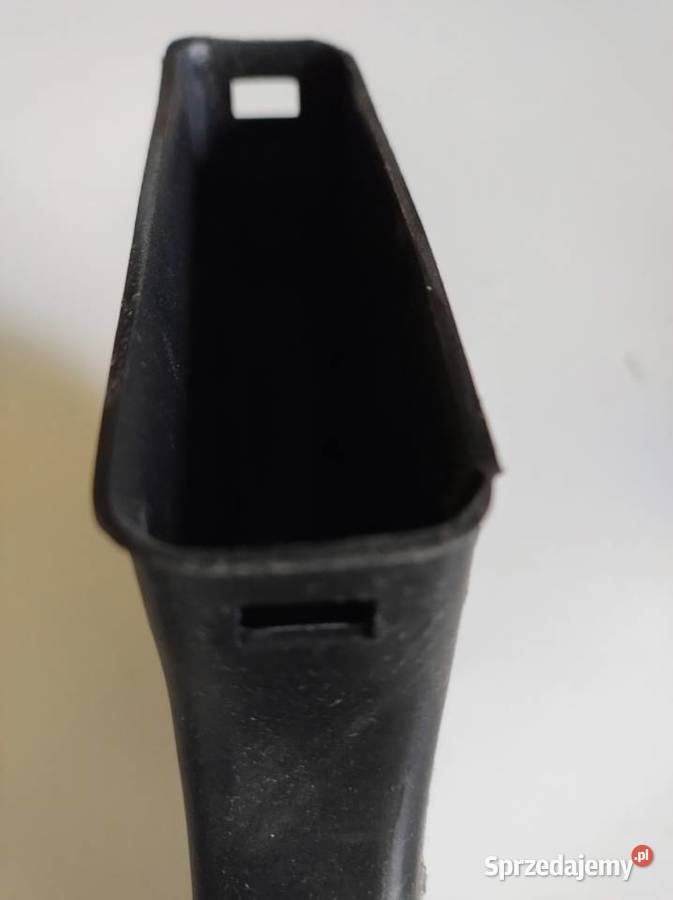 Kanał wentylacyjny konsoli środkowej AKlasa Katowice sprzedam