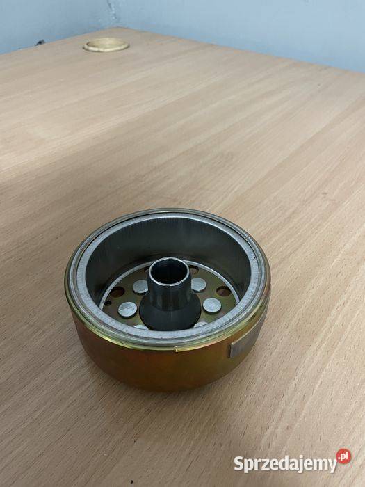 Nowe magneto piaggio hexagon 125 Poznań