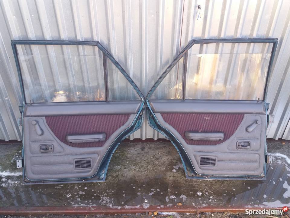 Polonez Caro drzwi zdrowe komplet śląskie Krzyżanowice sprzedam