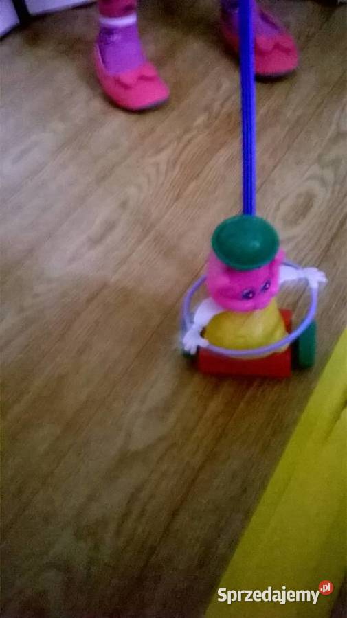 zabawka tzw pchacz KLAUN ŚWINKA Gliwice