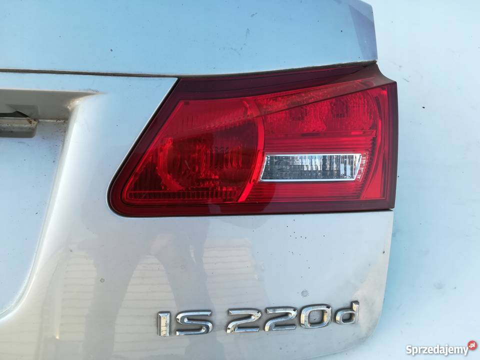 KLAPA TYLNA BAGAŻNIKA LAMPY LEXUS IS220d IS250 wielkopolskie Nowy Tomyśl