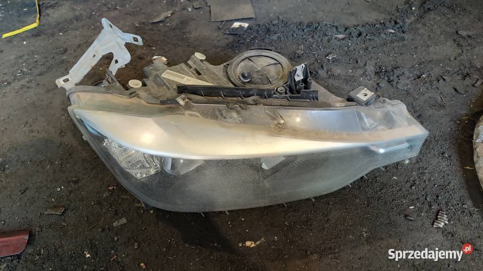 Reflektor lampa lewa prawa przód przednia BMW Książ Wielkopolski sprzedam