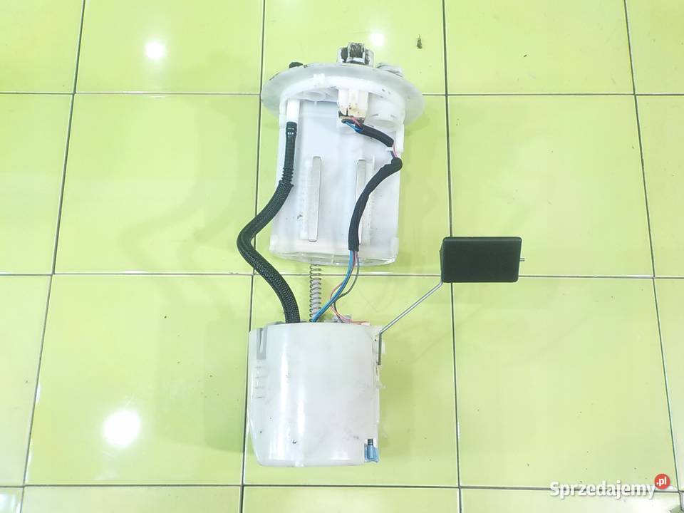 TOYOTA AURIS I LIFT 18 VVTI 11r HB 5D pompa mazowieckie Suków sprzedam