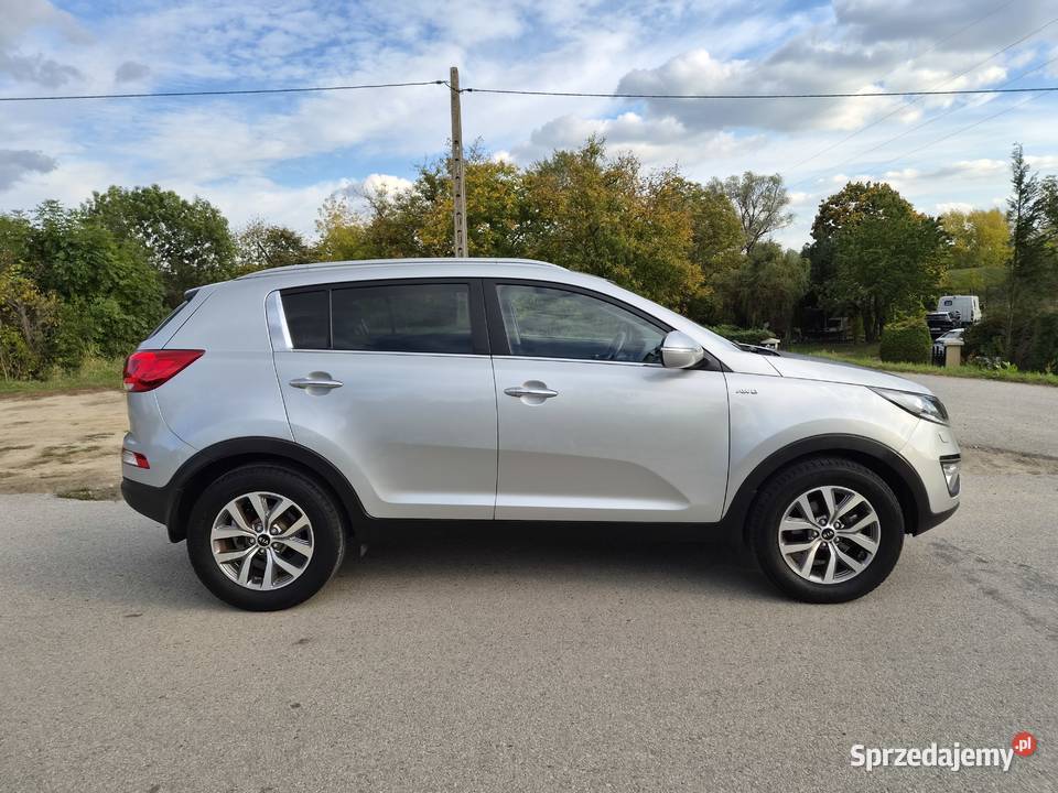 Kia Sportage 4x4 2014r 20D 184 Serwis Navi Xenon poduszka powietrzna Góra Puławska