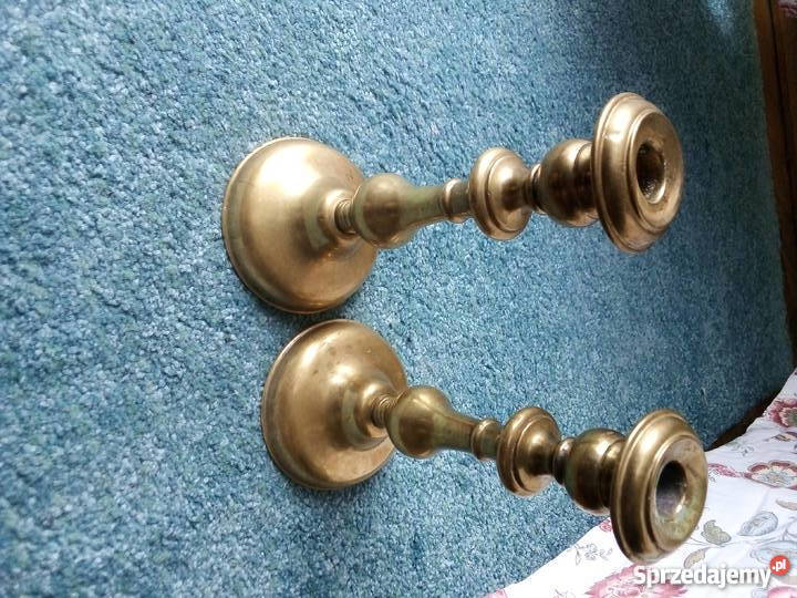 Stare mosiężne świeczniki Września