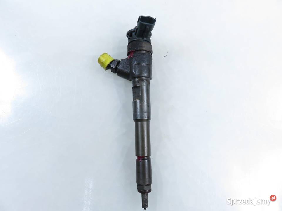 WTRYSKIWACZ DACIA DOKKER 15 dCi 0445110485