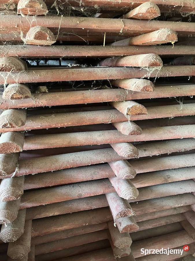 Sprzedam sztachety drewniane malowane czerwone